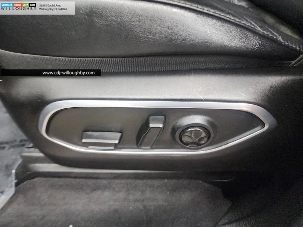 Used 2024 Jeep Wagoneer Series II AWD/4WD image 13