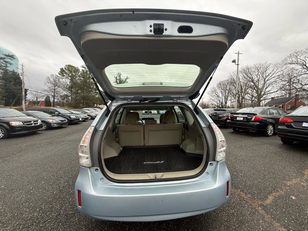 Used 2013 Toyota Prius V Three FWD image 28