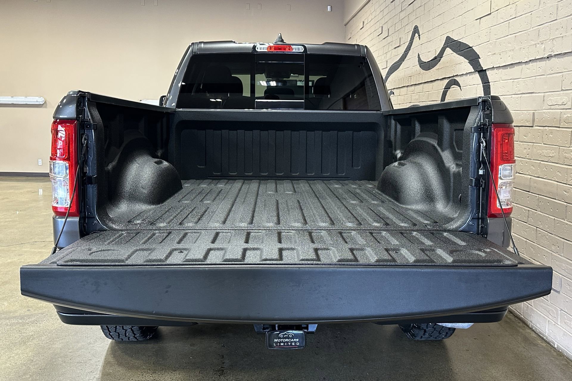 Used 2021 RAM 1500 Tradesman image 6