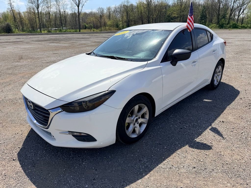 Used 2017 MAZDA MAZDA3 Sport FWD image 3