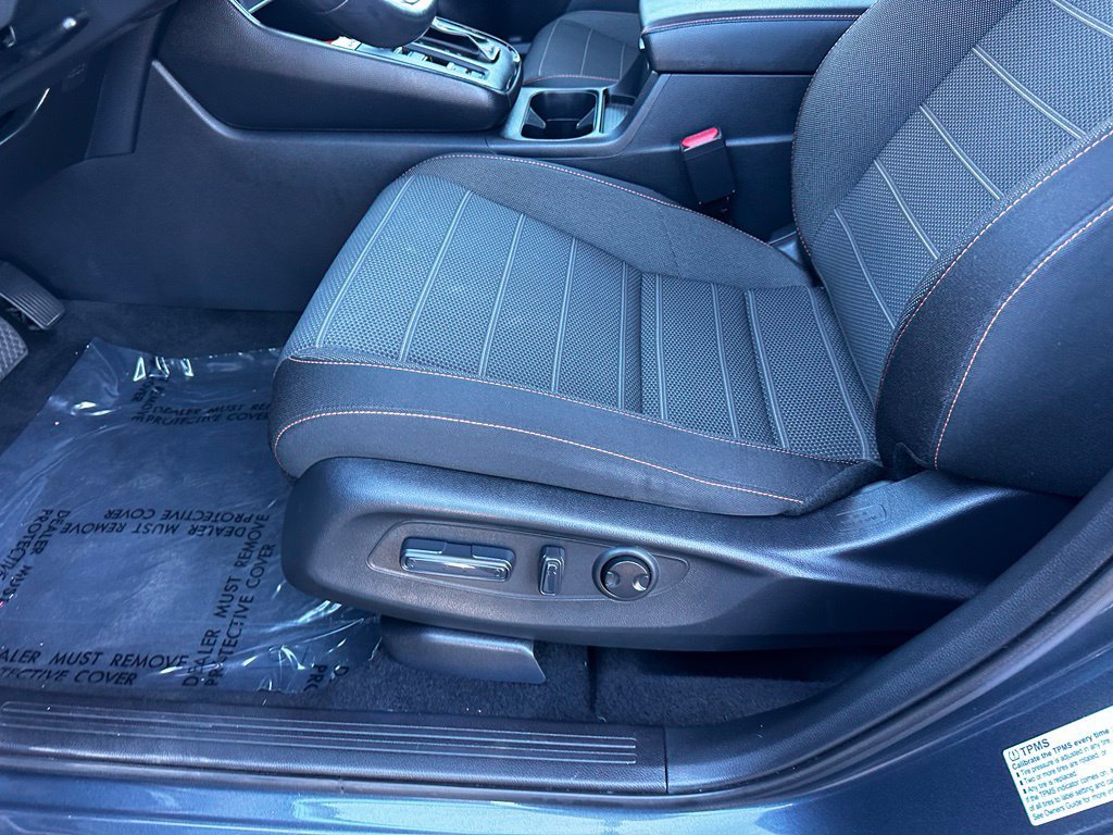 Used 2025 Honda CR-V Sport image 26
