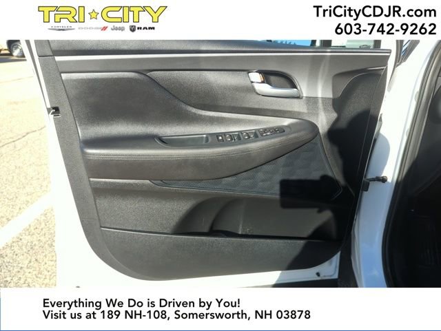 Used 2022 Hyundai Santa Fe SEL w/ Convenience Package image 15