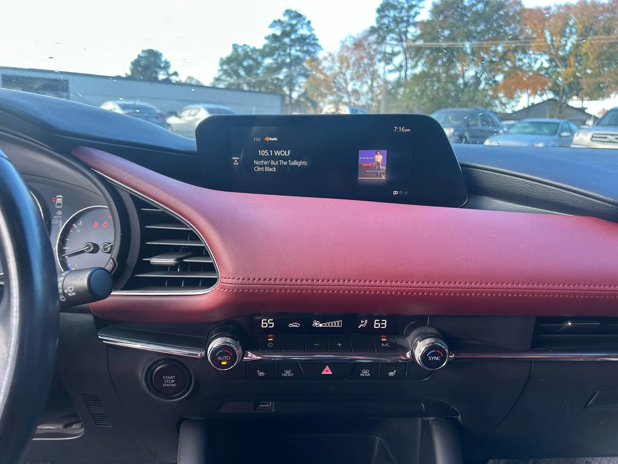 Used 2020 MAZDA MAZDA3 Hatchback w/ Premium Package image 14