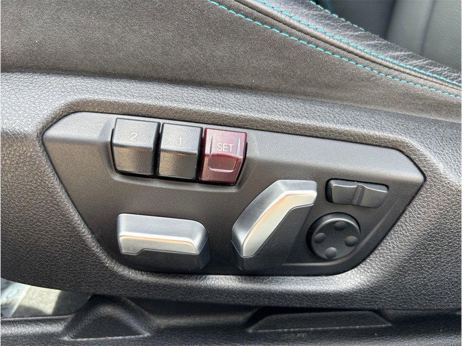 Used 2019 BMW M2 Competition w/ Executive Package RWD image 21