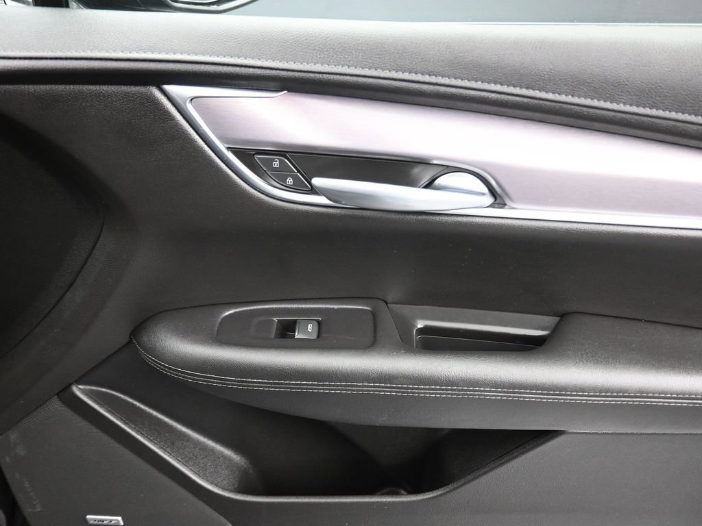 Used 2020 Cadillac XT5 Luxury FWD image 39