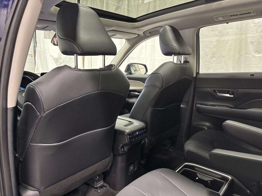 Used 2026 Toyota Grand Highlander AWD image 51