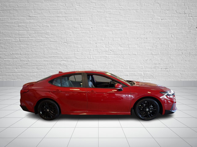Used 2026 Toyota Camry SE FWD image 6