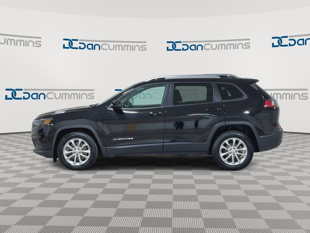 Used 2020 Jeep Cherokee Latitude w/ Cold Weather Group image 5