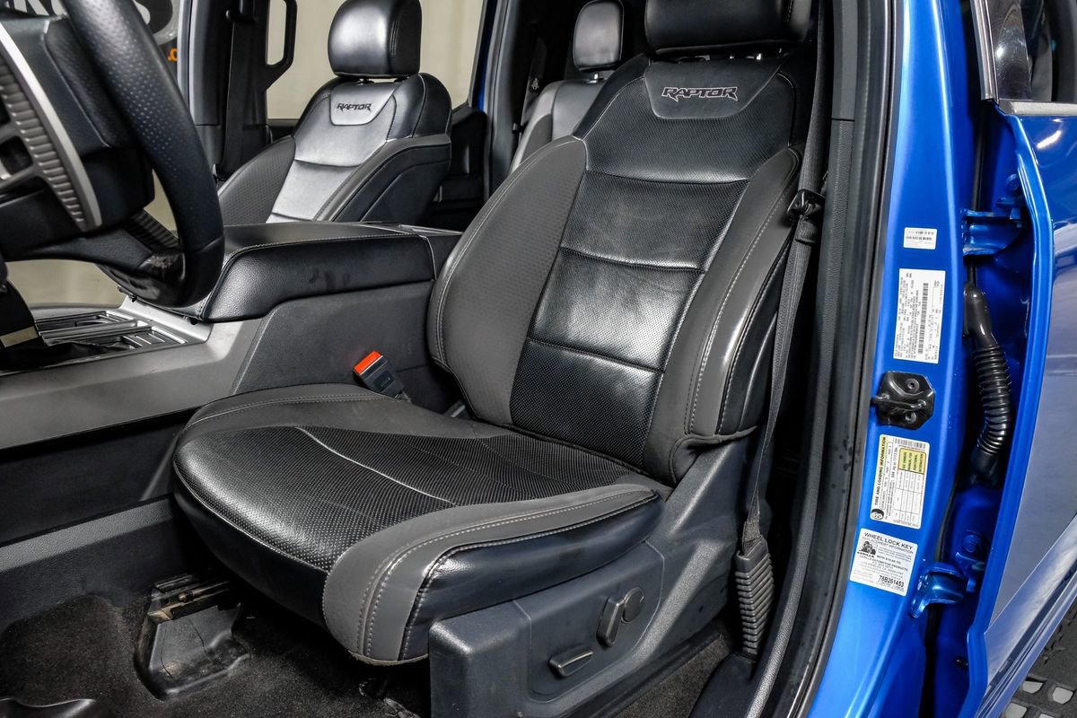 Used 2019 Ford F150 Raptor w/ Equipment Group 802A Luxury image 30