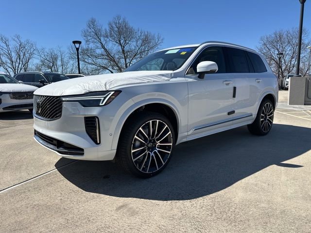 New 2026 Volvo XC90 B6 Plus w/ Protection Package image 3