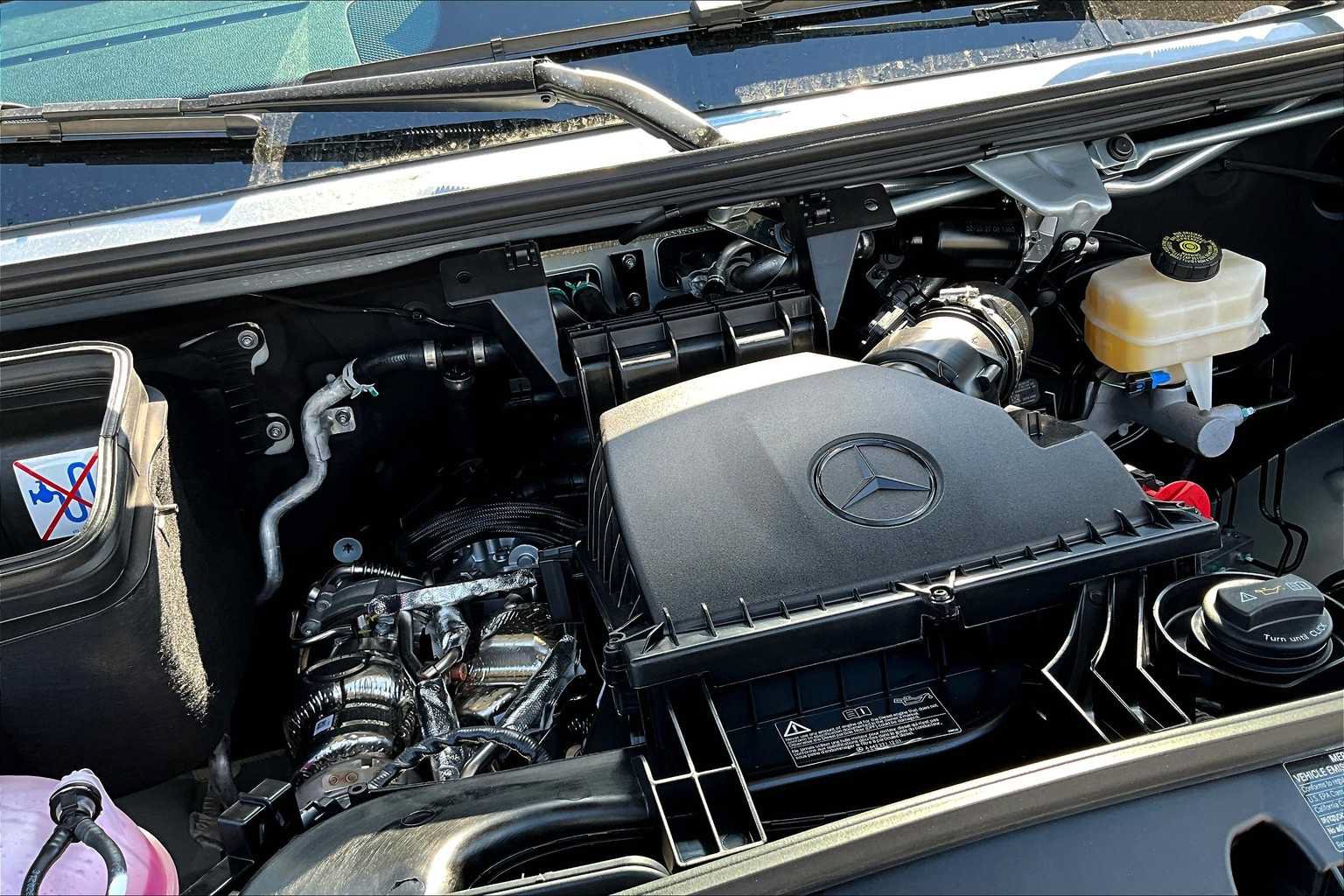 New 2025 Mercedes-Benz Sprinter 2500 image 17