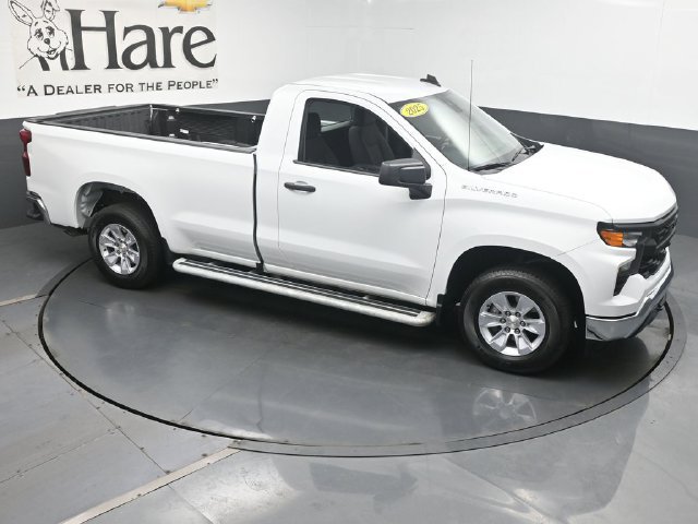 Used 2025 Chevrolet Silverado 1500 W/T RWD image 32