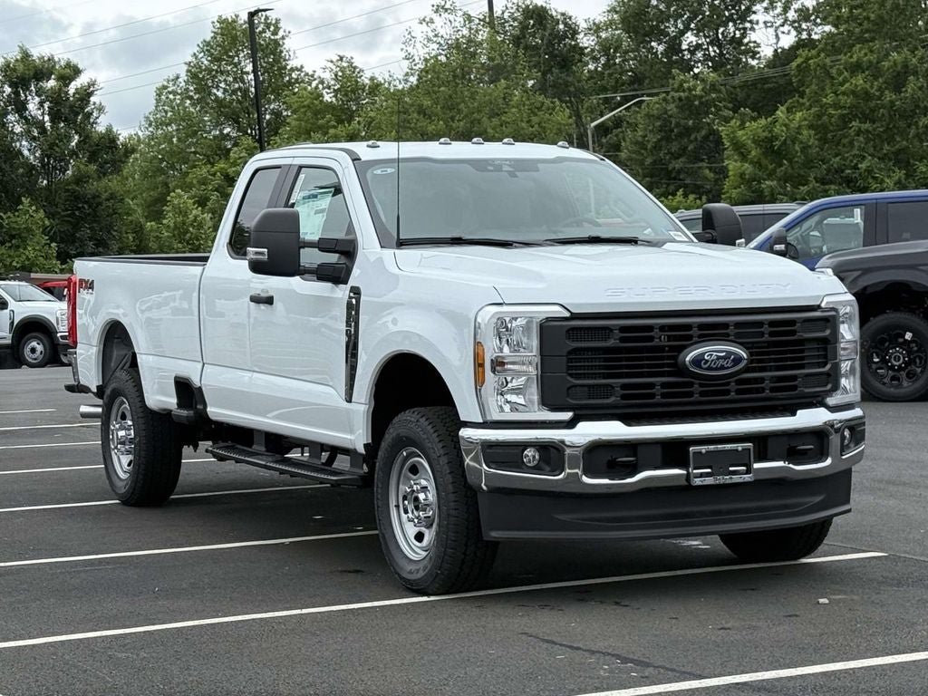 New 2026 Ford F350 XL w/ FX4 Off-Road Package AWD/4WD image 1