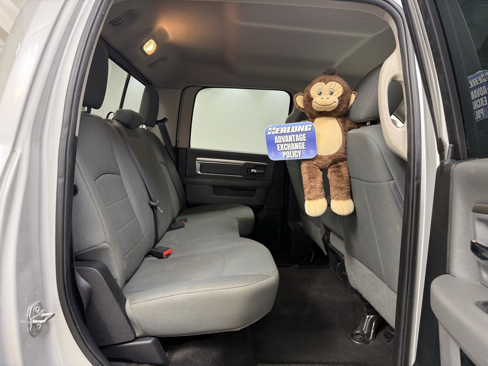 Used 2017 RAM 1500 Classic SLT image 23