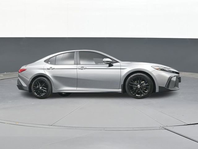 Used 2025 Toyota Camry SE w/ Convenience Package image 51