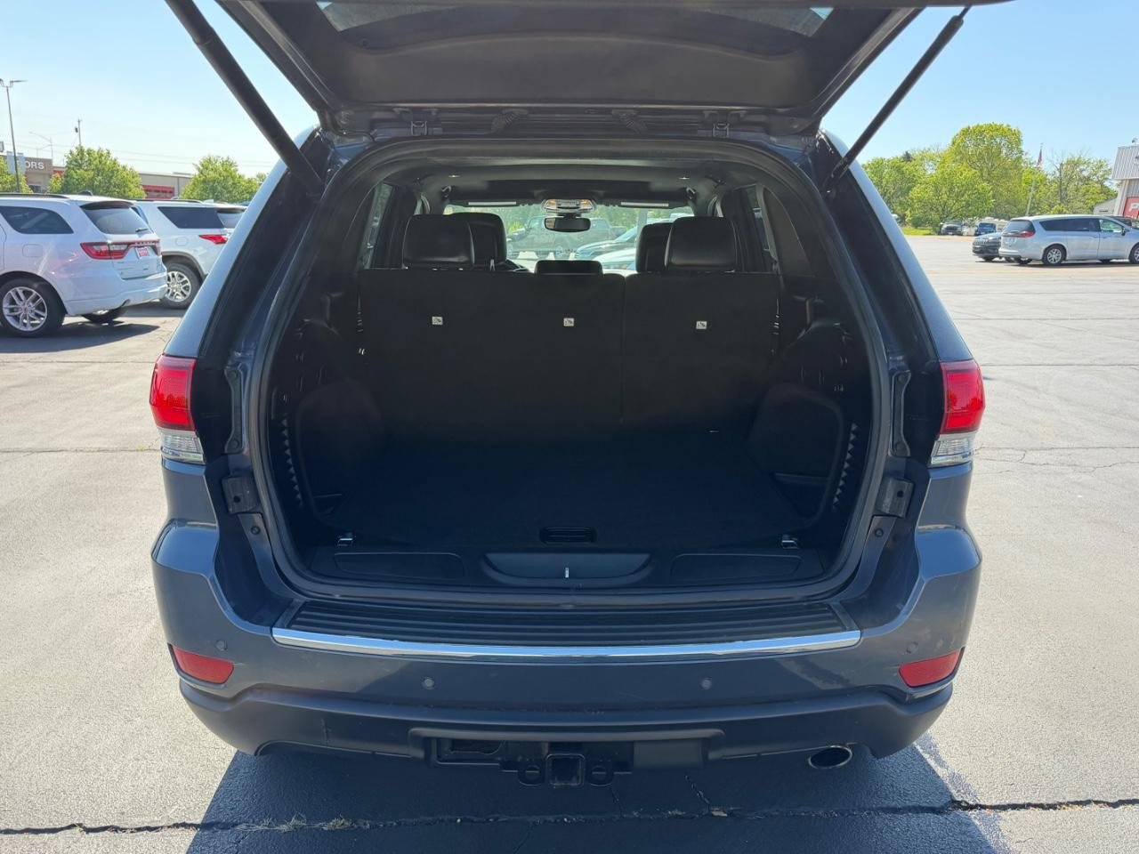 Used 2020 Jeep Grand Cherokee Limited image 5