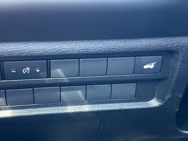 Used 2022 Mitsubishi Outlander SEL image 16