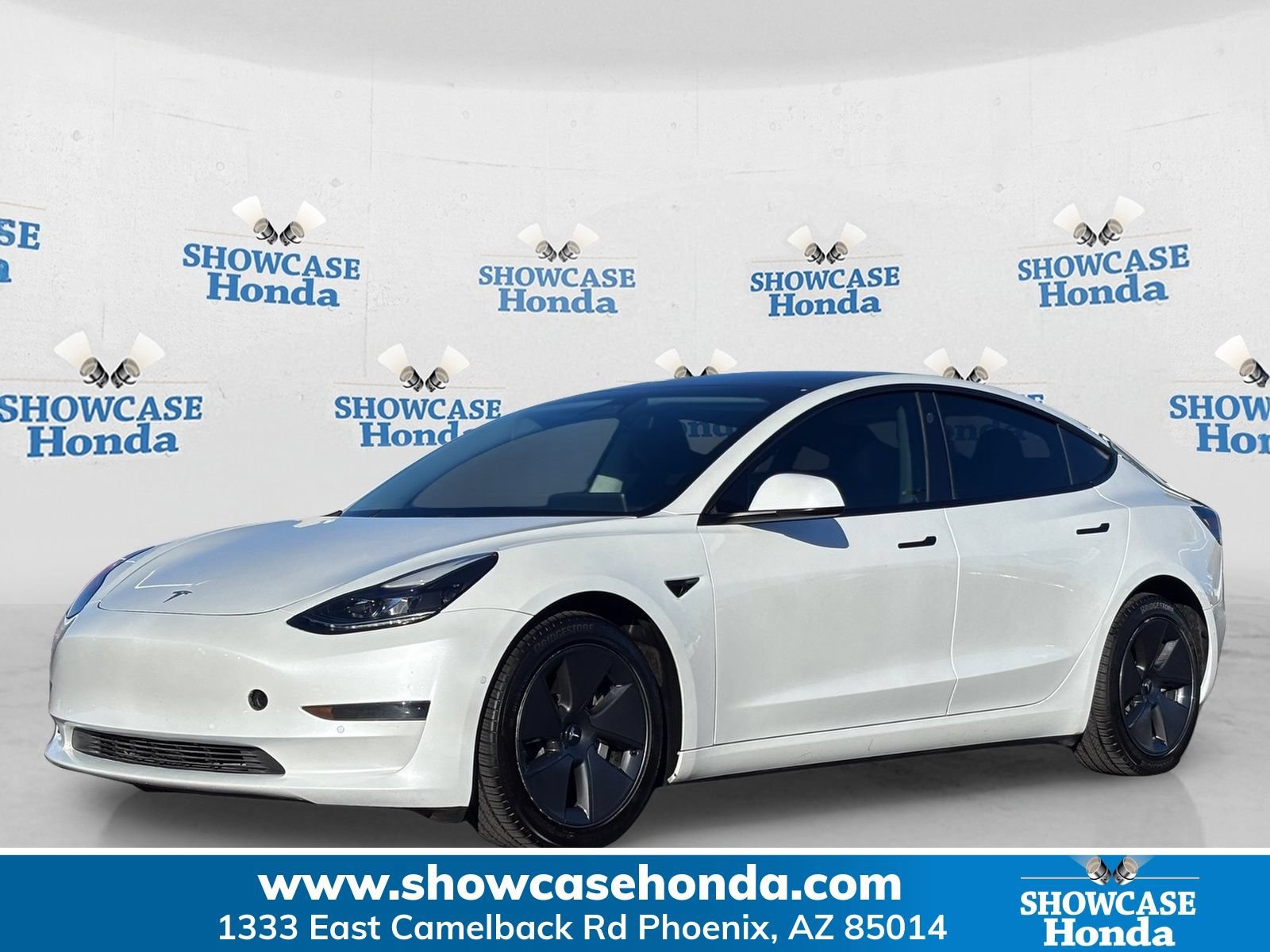 Used 2021 Tesla Model 3 Standard Range RWD image 1