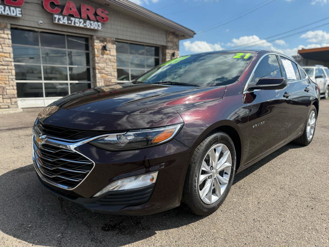 Used 2021 Chevrolet Malibu LT FWD image 9