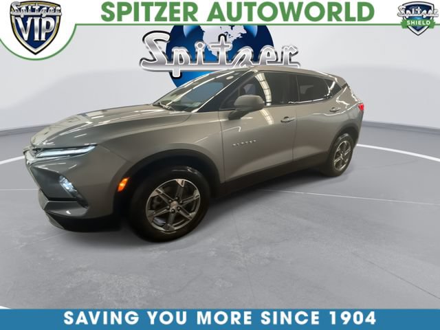 Used 2025 Chevrolet Blazer LT AWD/4WD image 4