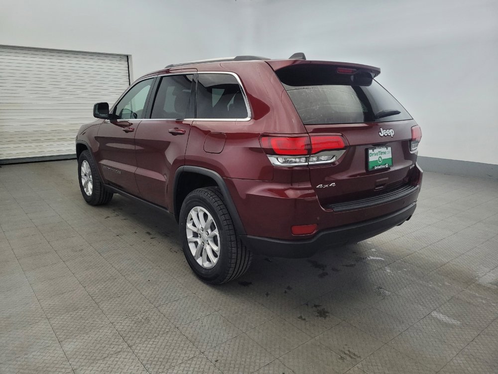 Used 2021 Jeep Grand Cherokee Laredo image 5