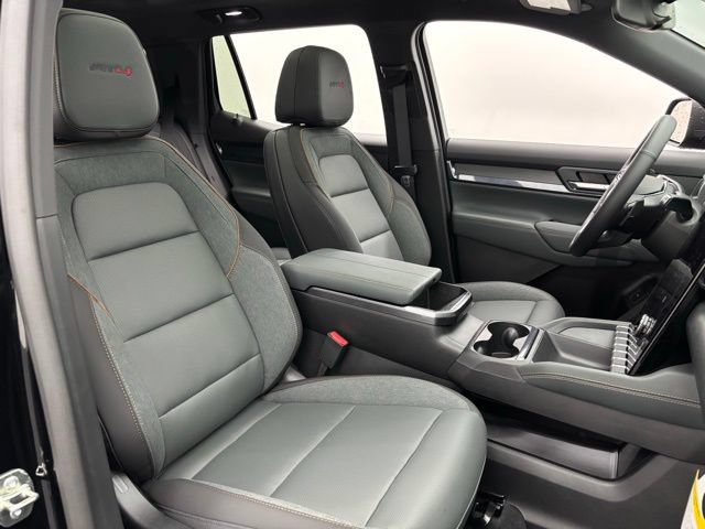 New 2026 GMC Terrain AT4 AWD/4WD image 35