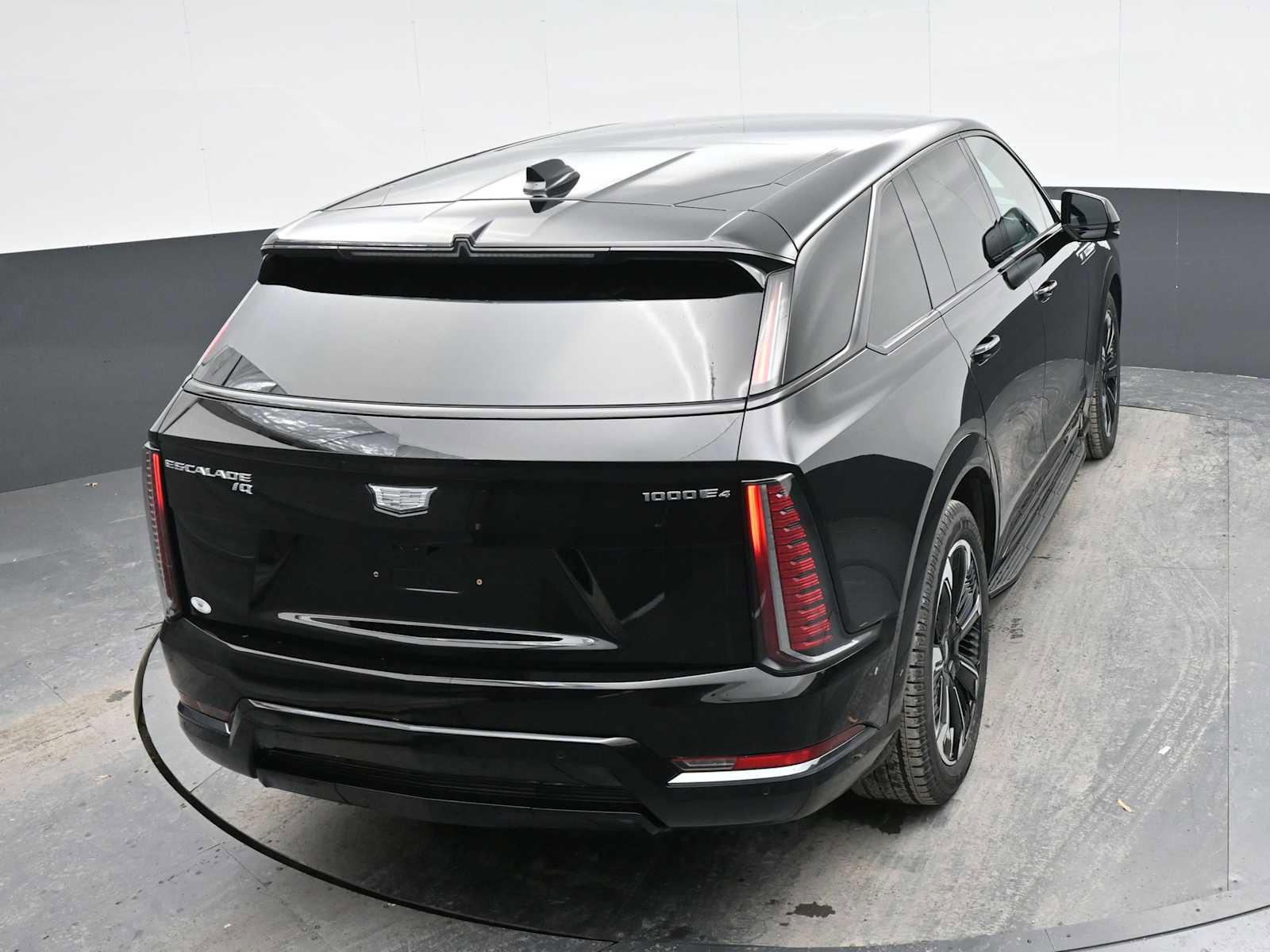 New 2025 Cadillac Escalade IQ Sport 1 w/ Smart Trailering package AWD/4WD image 39