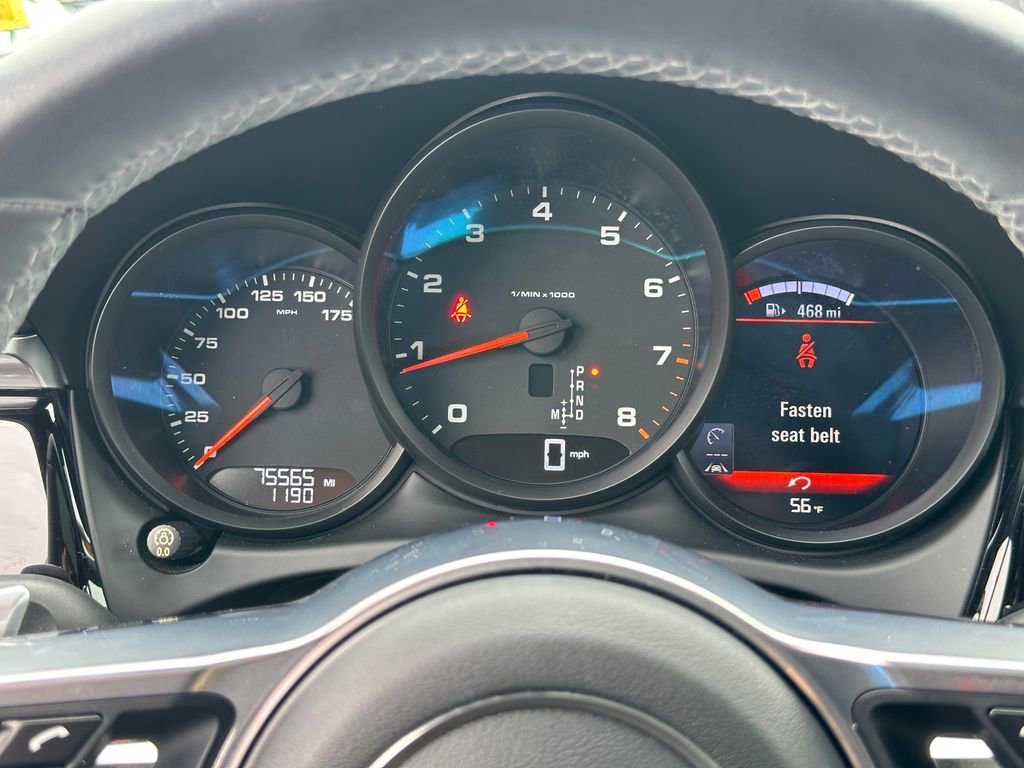 Used 2019 Porsche Macan AWD/4WD image 30
