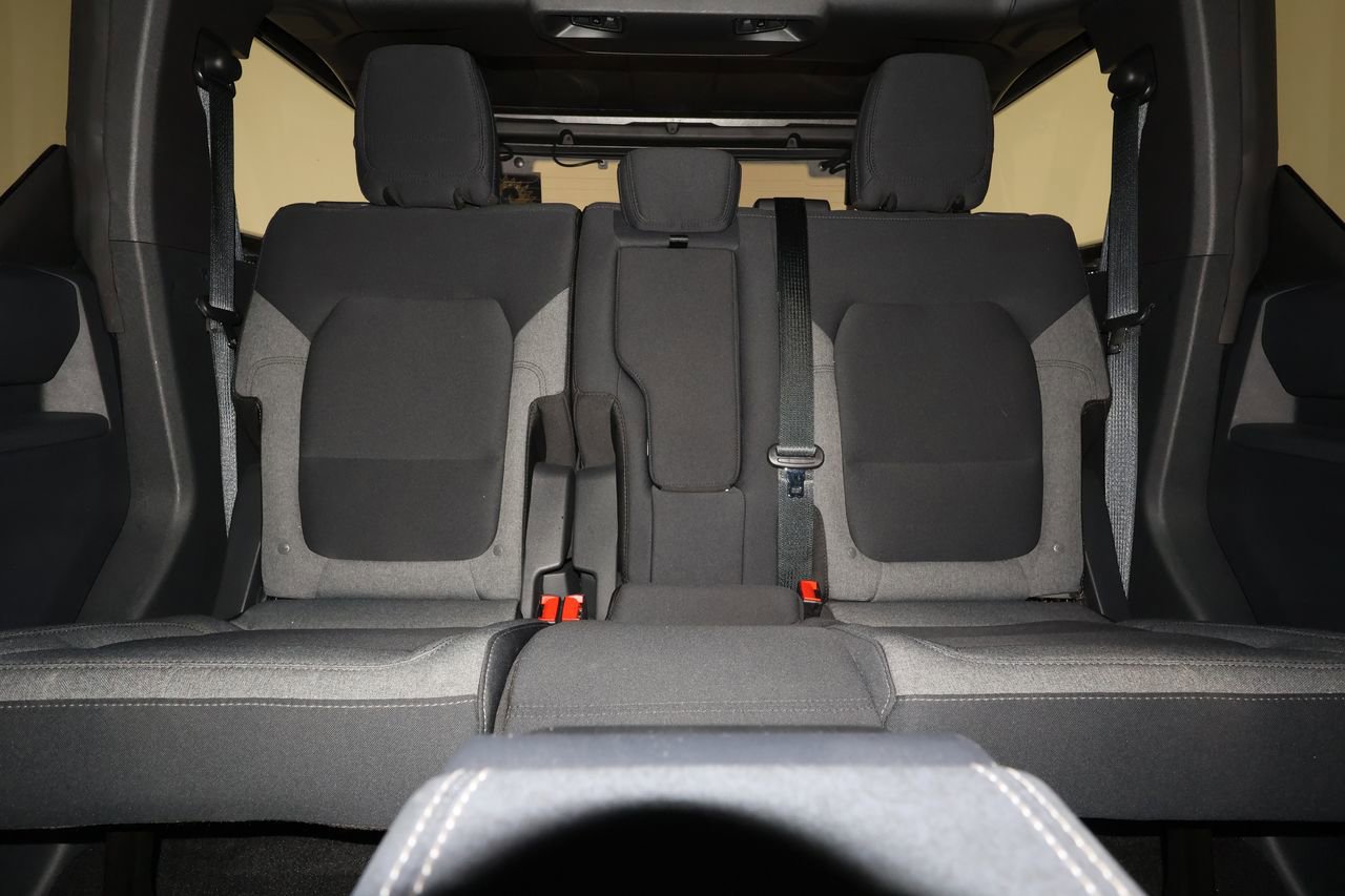 Used 2025 Ford Bronco Big Bend image 31