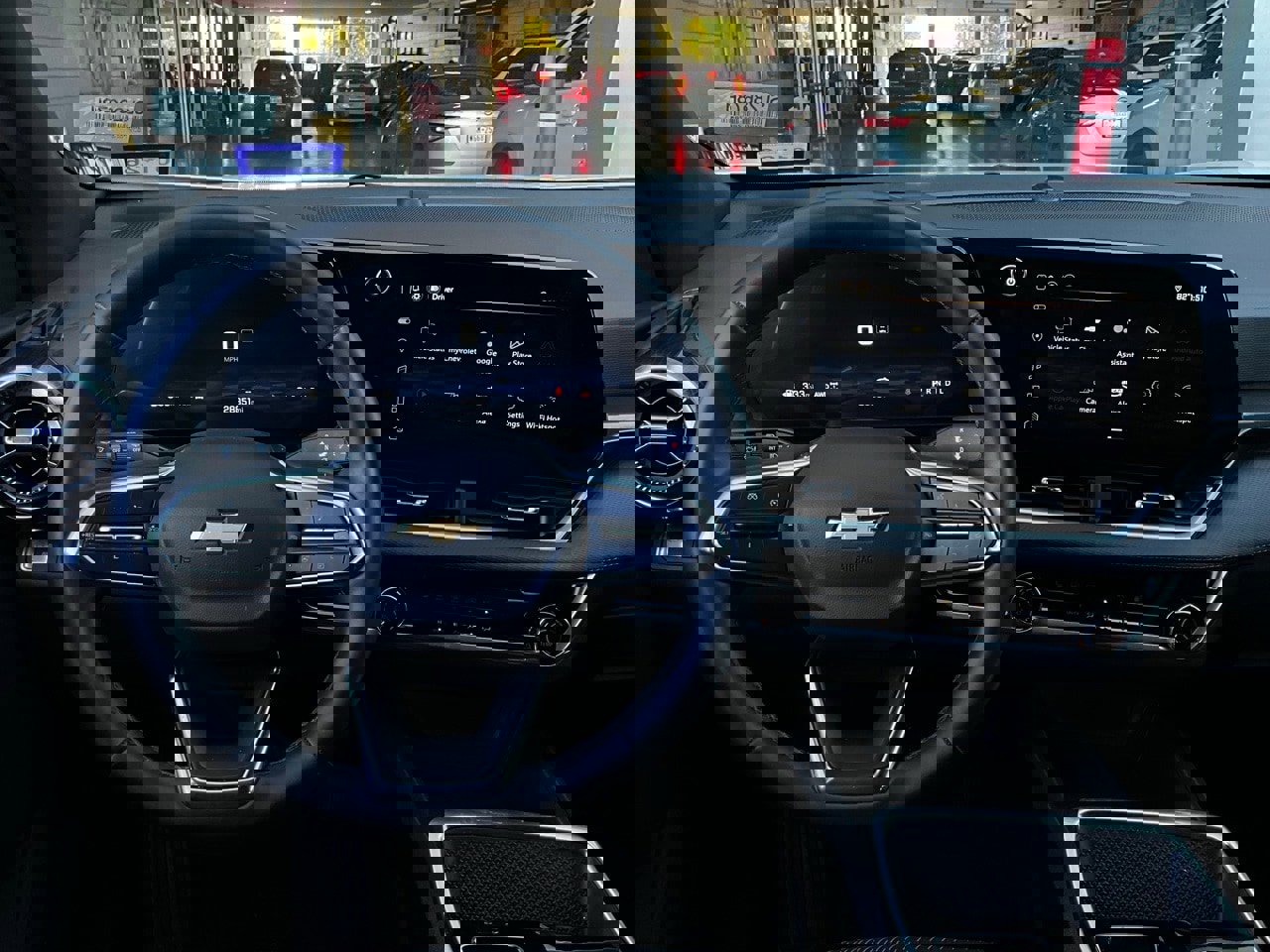 Used 2025 Chevrolet Equinox LT image 13