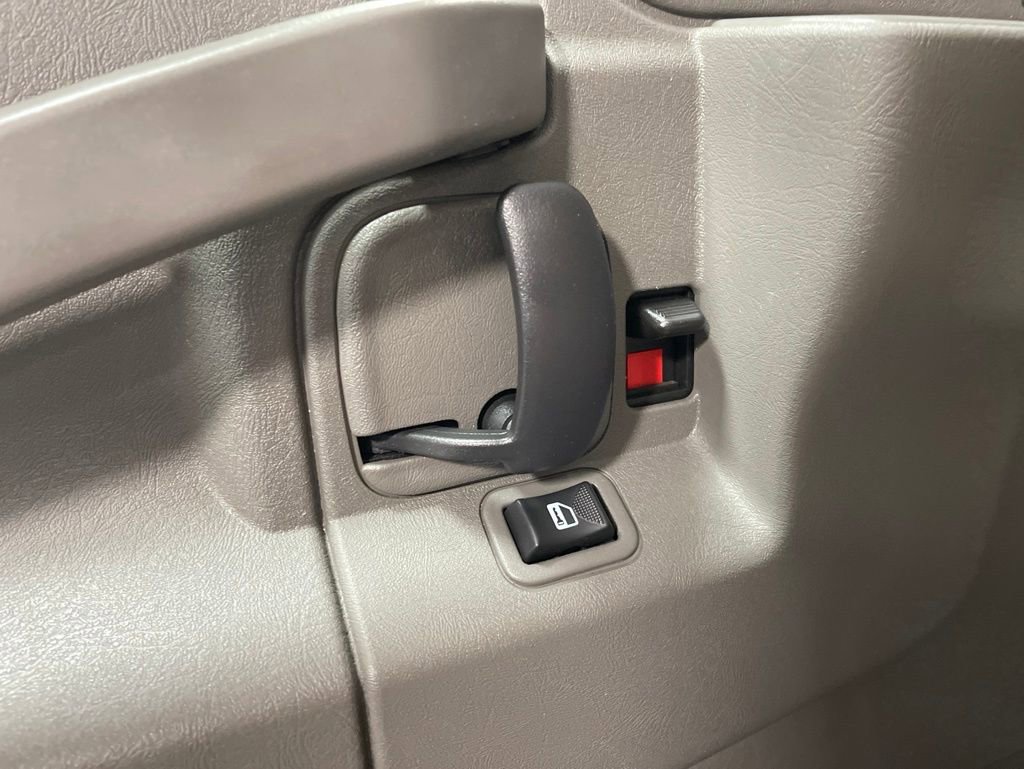 Used 2023 Chevrolet Express 3500 LS RWD image 22