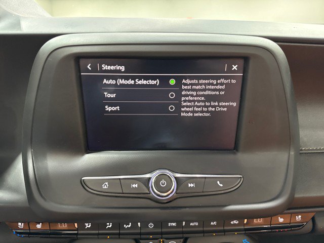 Used 2021 Chevrolet Camaro LT RWD image 88