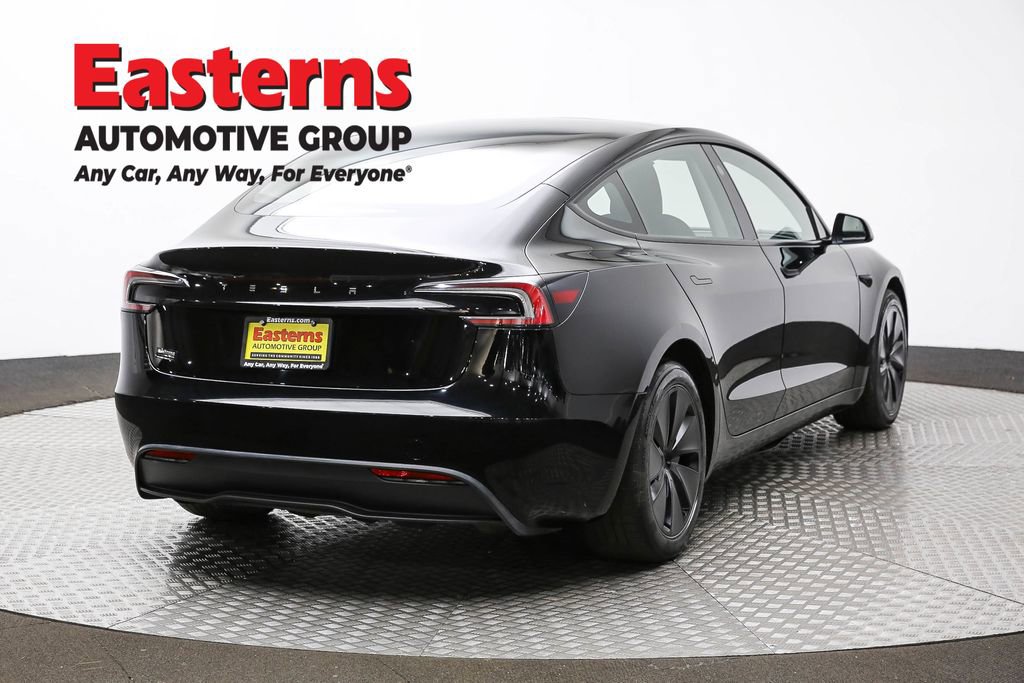 Used 2024 Tesla Model 3 Standard Range RWD image 5