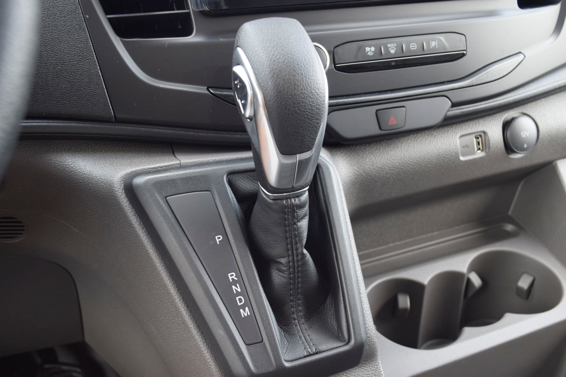 New 2026 Ford Transit 150 148 Medium Roof AWD image 14