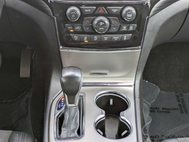 Used 2022 Jeep Grand Cherokee Laredo X RWD image 20