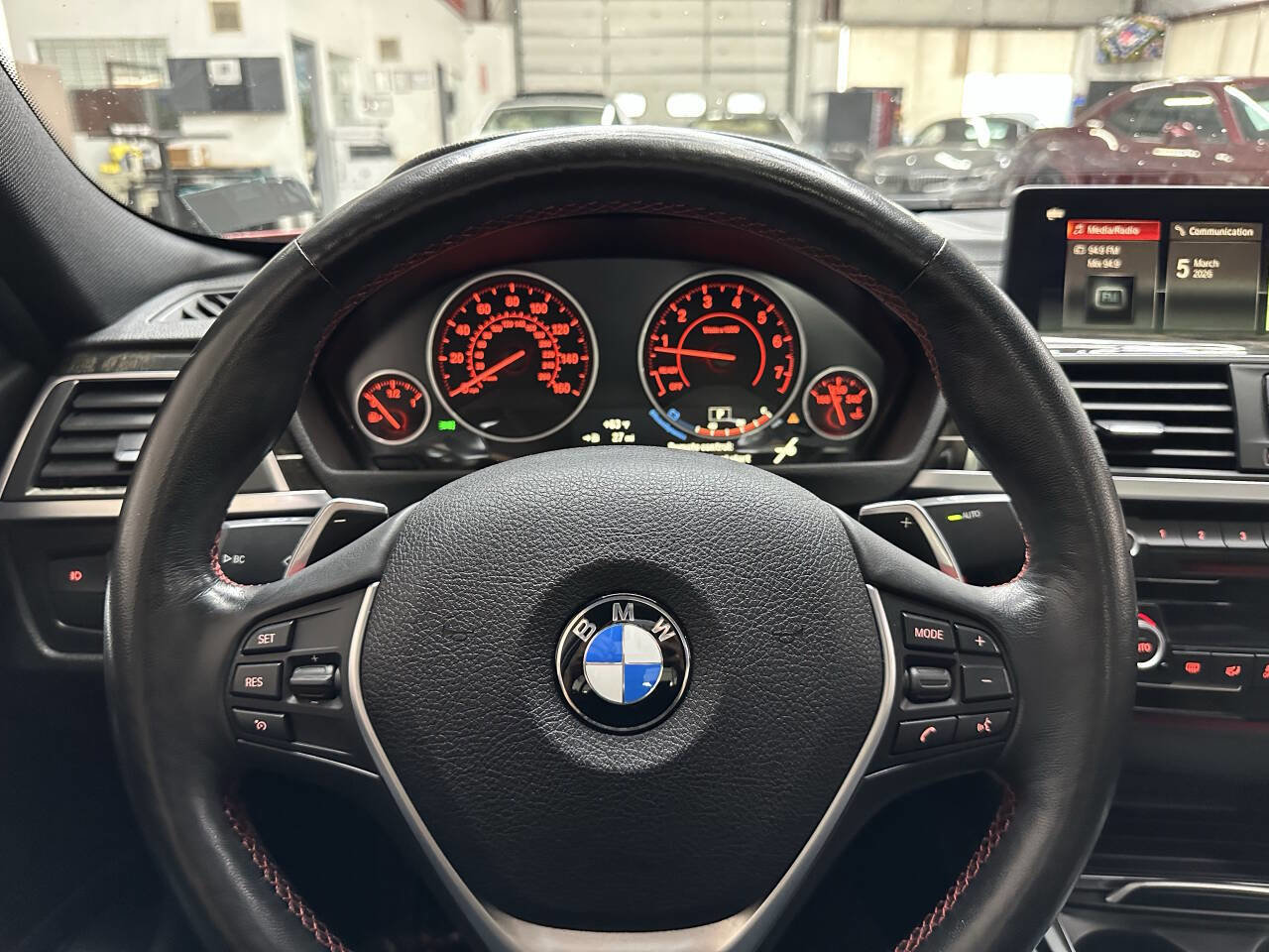 Used 2018 BMW 330i xDrive 330i xDrive AWD 4dr Sedan image 20