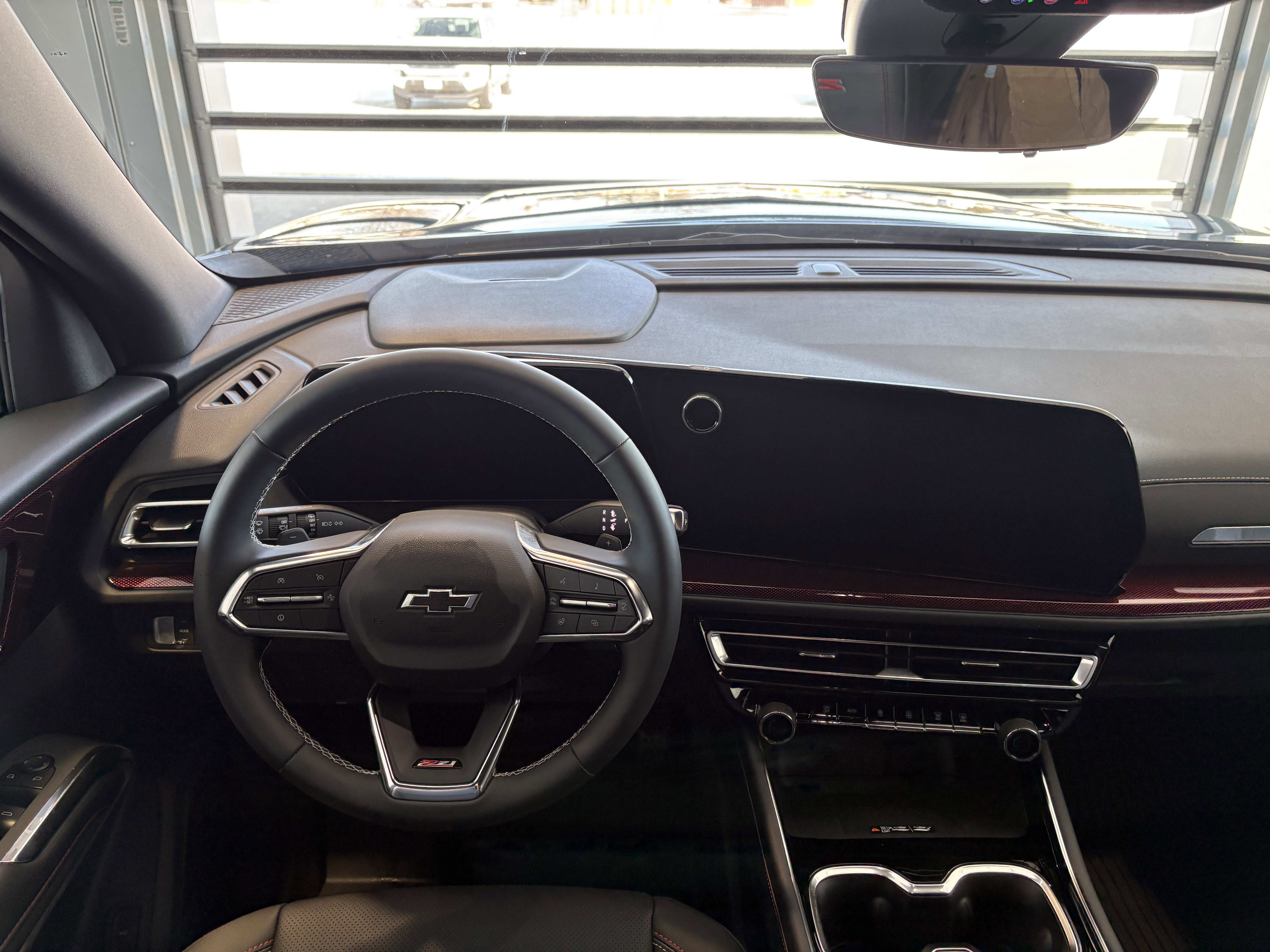 New 2026 Chevrolet Traverse Z71 w/ Driver Confidence Package image 11