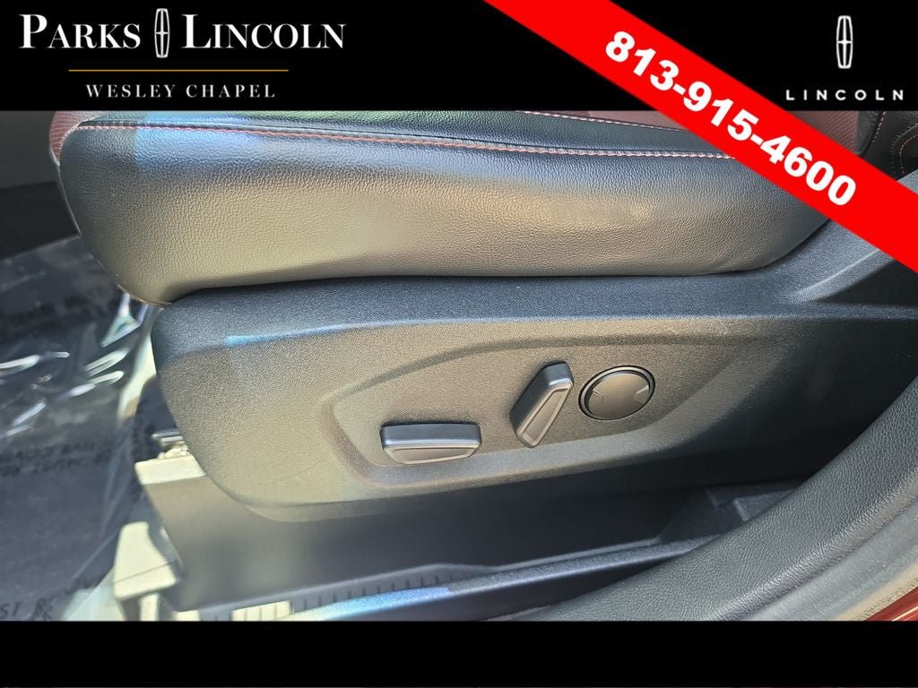 Used 2020 Ford Edge Titanium w/ Equipment Group 301A FWD image 20