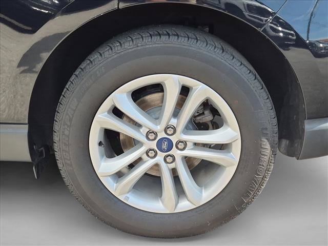 Certified 2019 Ford Edge SEL w/ Equipment Group 201A FWD image 23