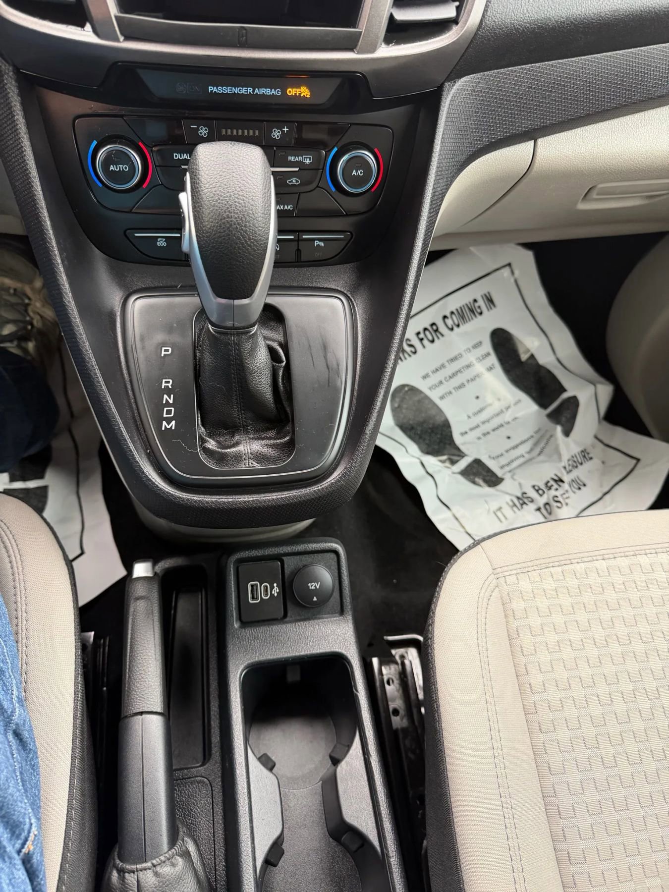 Used 2022 Ford Transit Connect XLT FWD image 11