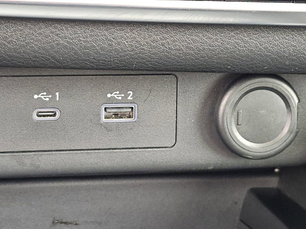 Used 2021 Nissan Rogue SL image 15