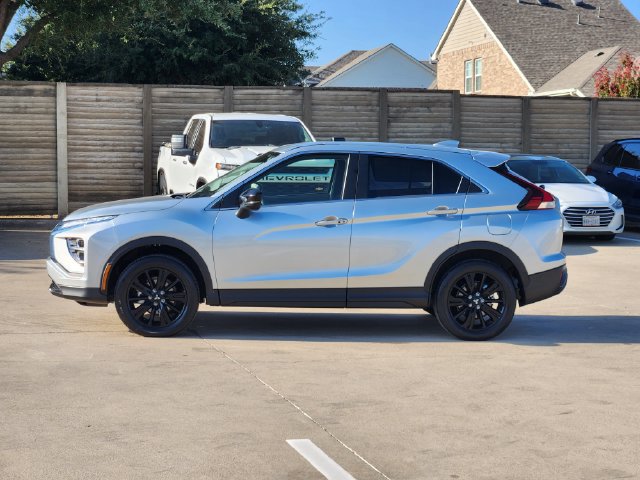 Used 2025 Mitsubishi Eclipse Cross LE AWD/4WD image 13