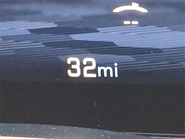 Used 2024 Chevrolet Equinox EV LT image 21