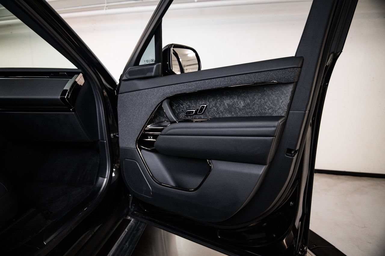Used 2024 Land Rover Range Rover Sport Dynamic SE AWD/4WD image 26