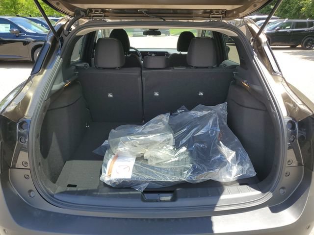 New 2026 Nissan Kicks SV w/ Cold Weather Package AWD/4WD image 26