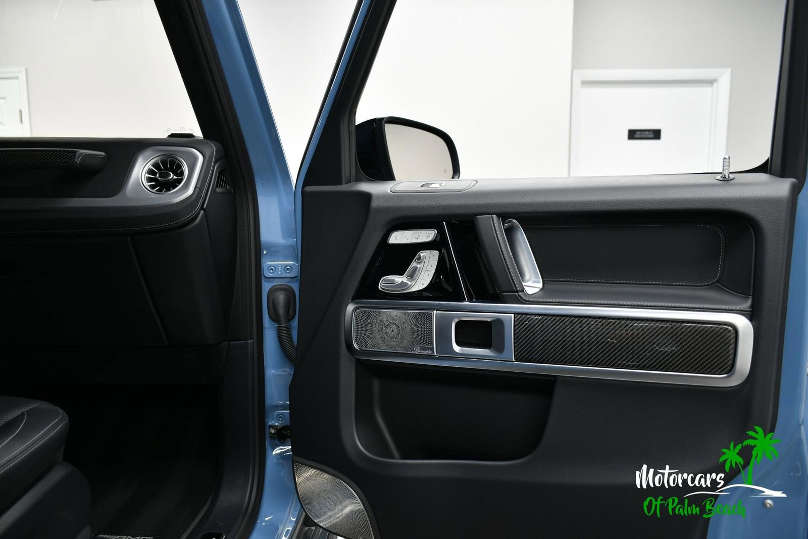 Used 2025 Mercedes-Benz G 63 AMG 4MATIC image 75