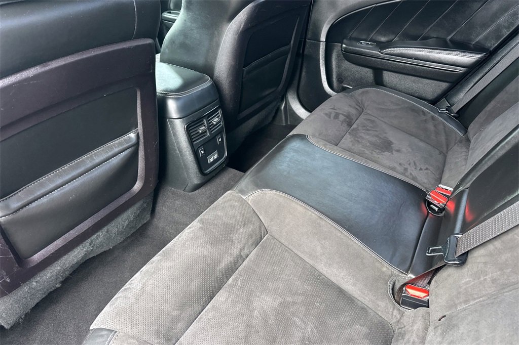 Used 2019 Dodge Charger GT image 14