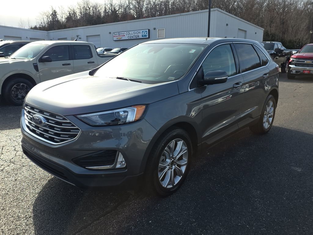 Used 2024 Ford Edge Titanium image 4