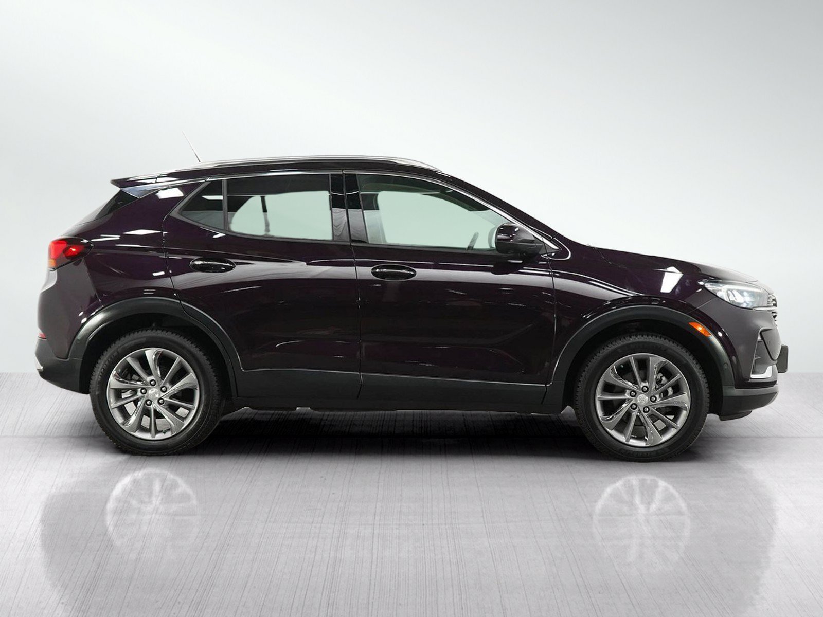Used 2020 Buick Encore GX Essence w/ Experience Buick Package AWD/4WD image 6
