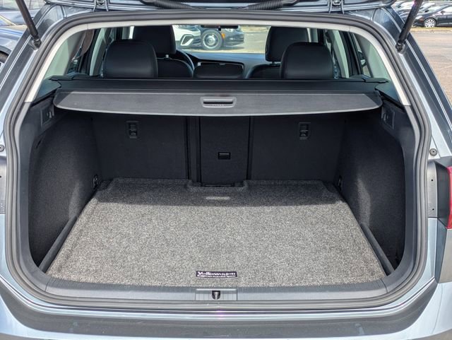 Used 2017 Volkswagen Golf Alltrack SE image 13